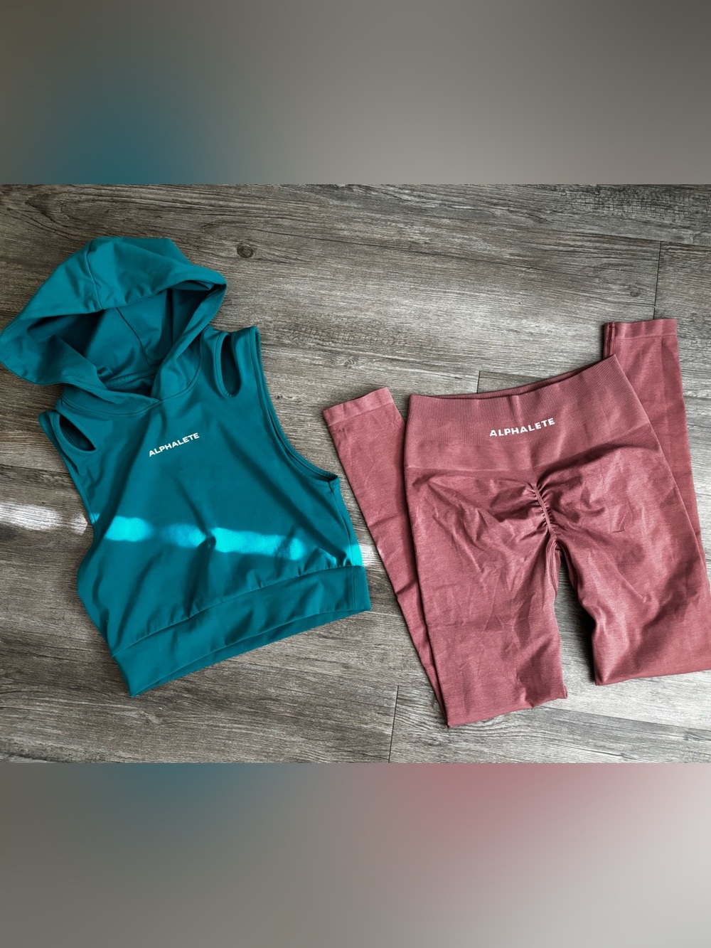 Alphalete Bundle - size small